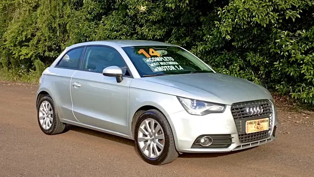 Carro Audi A1 2014 1.4 TFSI Attraction S Tronic