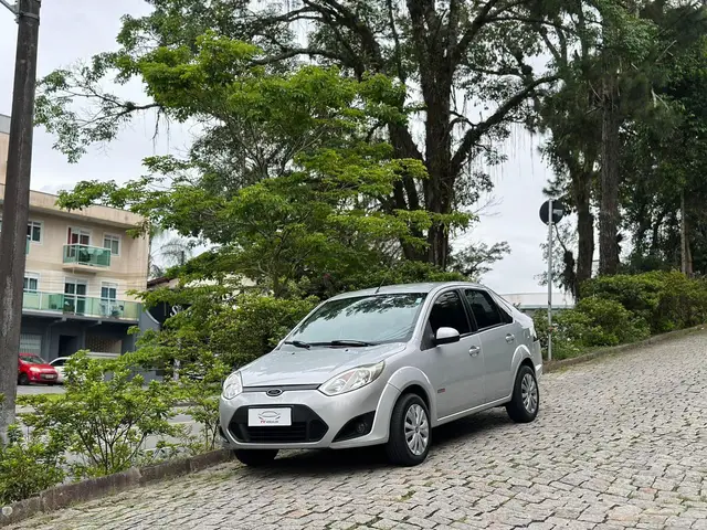 Carro Ford Fiesta Sedan 2013 Sed. 1.6 8V Flex 4p
