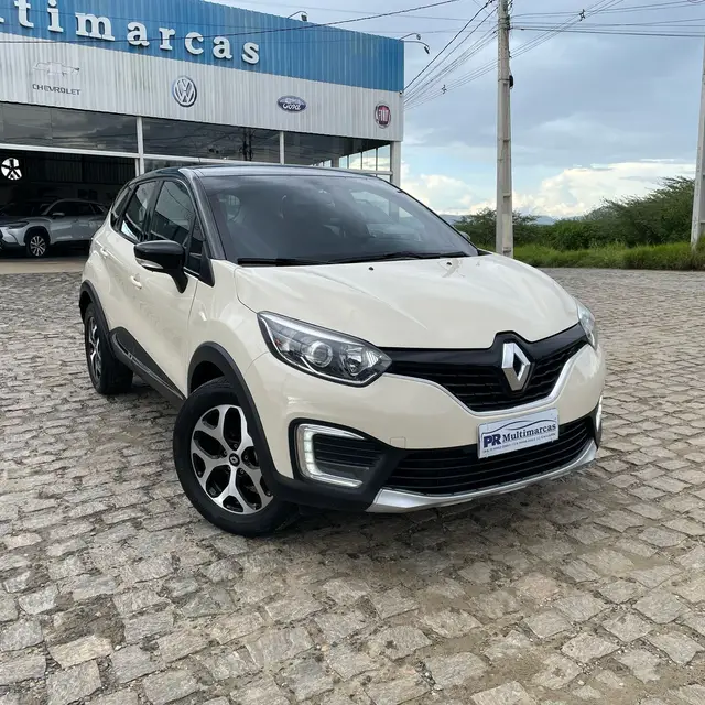 Carro Renault Captur 2018 Life 1.6 16v SCe CVT (Flex)