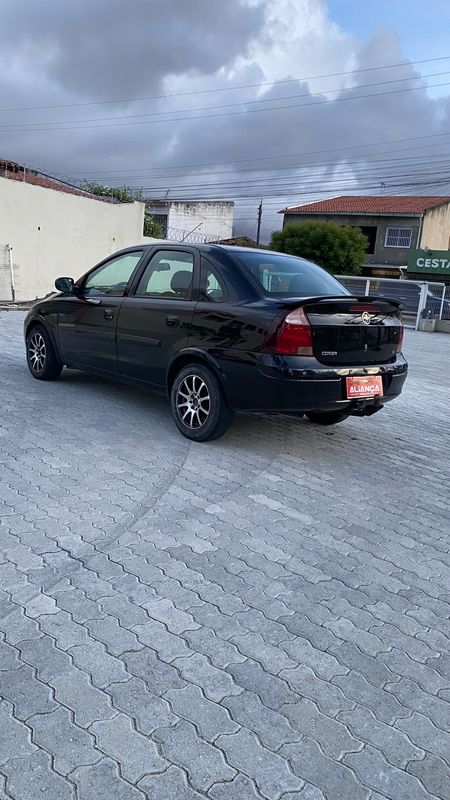 Corsa Sedan Premium 1.4 (Flex)