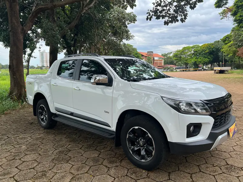 Chevrolet S10 Cabine Dupla High Country 2.8 Turbodiesel (Aut.)