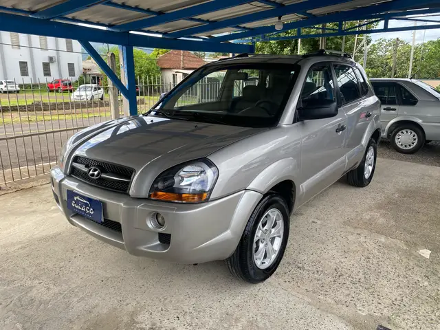Carro Hyundai Tucson 2010 GL 2.0 16V