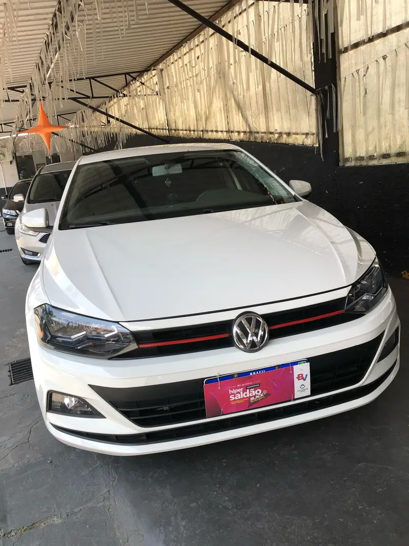 Volkswagen Polo 1.0 (Flex)