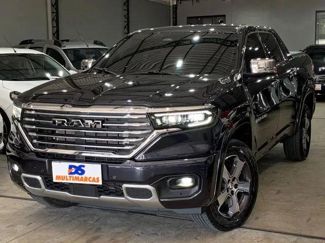 Carro RAM Rampage 2024 Laramie 2.0 Turbo