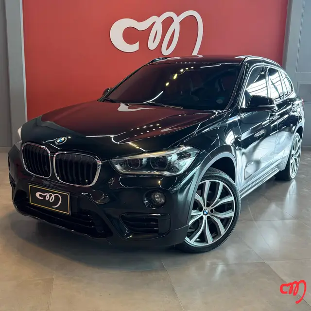 Carro BMW X1 2017 2.0 xDrive25i Sport ActiveFlex