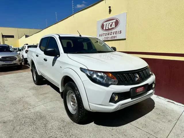 Carro Mitsubishi L200 Triton Sport 2023 GLS 2.4