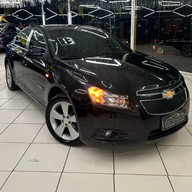 Carro Chevrolet Cruze Sport6 2013 LT 1.8 16V Ecotec (Flex)