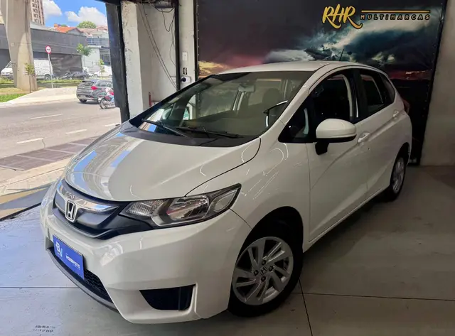Carro Honda Fit 2017 1.5 16v LX CVT (Flex)