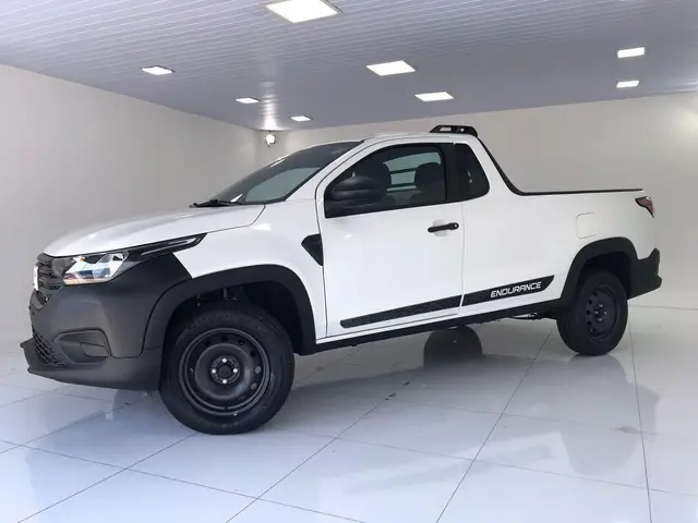 Carro Fiat Strada 2025 Endurance 1.3 Flex 8V CS