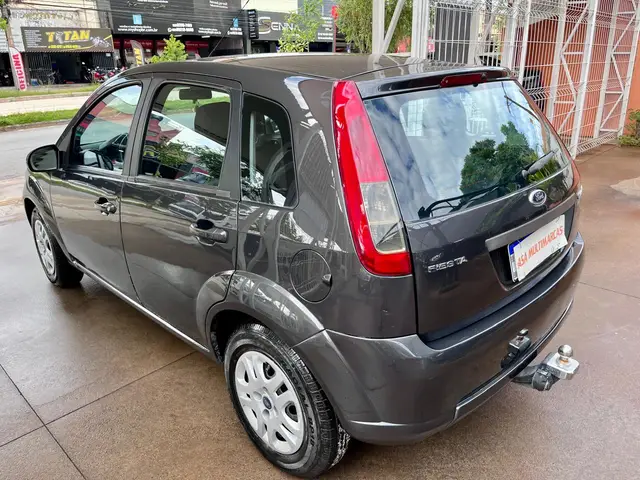 Carro Ford Fiesta Hatch 2012 1.6 (Flex)