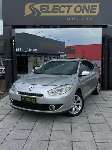 Carro Renault Fluence 2011 2.0 16V Privilege (Aut) (Flex)