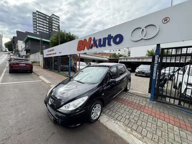Carro Peugeot 307 2009 Hatch. Presence 1.6 16V (flex)