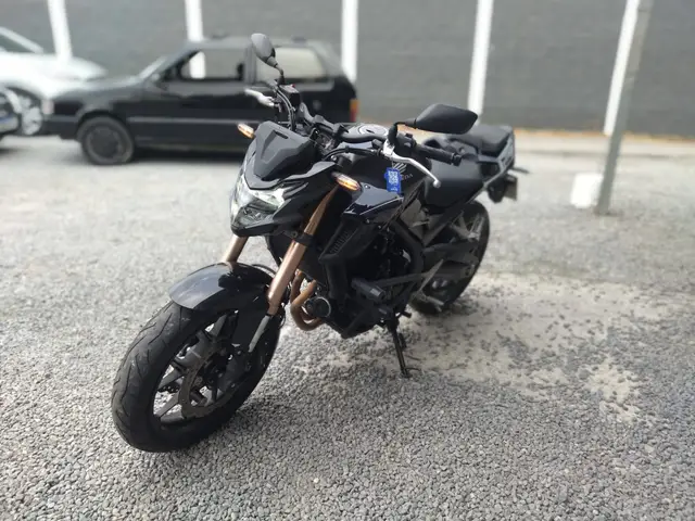 Carro Honda CB 500F 2023 (ABS)