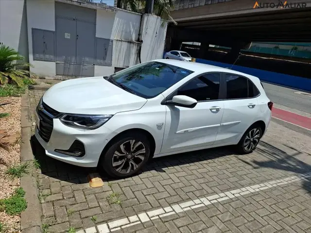 Carro Chevrolet Onix Plus 2024 Premier 1.0 Turbo (Aut.)