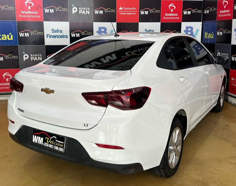 CHEVROLET Onix Plus