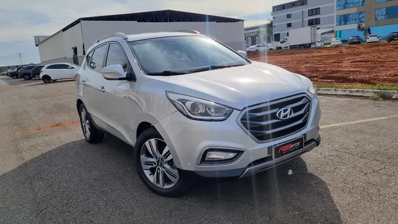 Hyundai 2.0L 16v Launching Edition (Flex) (Aut)