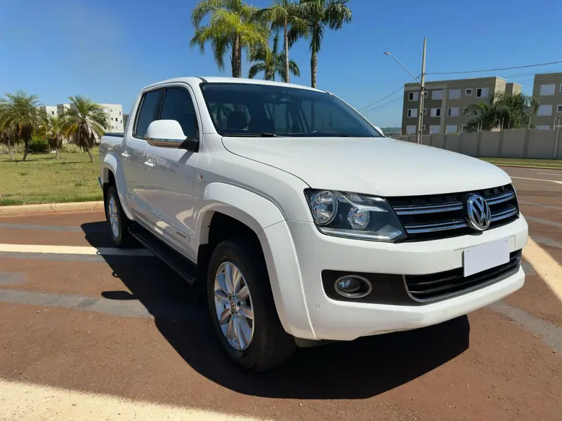Volkswagen Amarok 2.0 CD 4x4 TDi Highline (Aut)