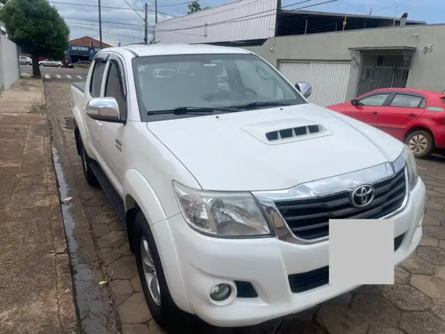 Carro Toyota Hilux Cabine Dupla 2014 Hilux 3.0 TDI 4x4 CD SRV