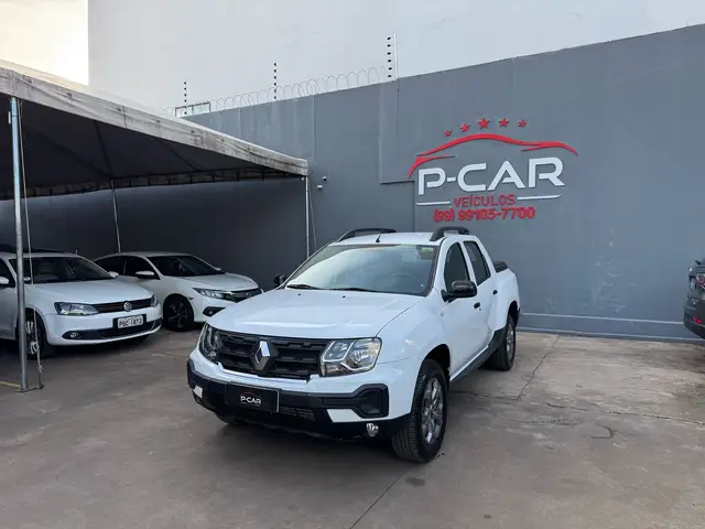 Carro Renault Oroch 2025 Intense 1.6 (Flex)