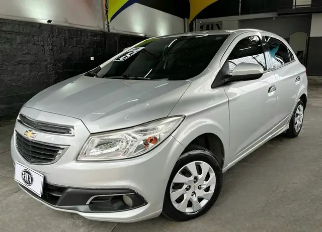 Carro Chevrolet Onix 2018 1.0 Joy SPE/4