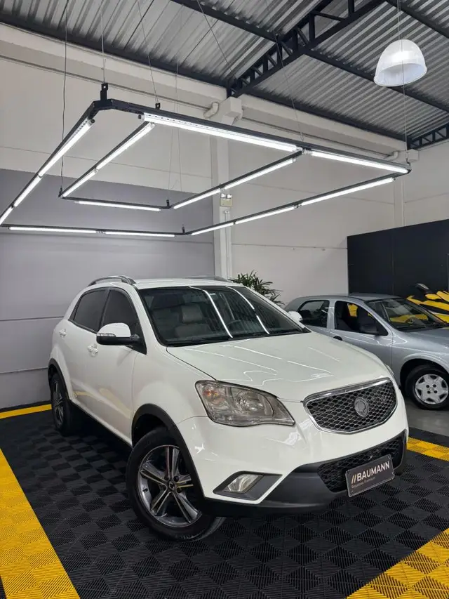 Carro SsangYong Korando 2012 2.0 GL AWD (aut)