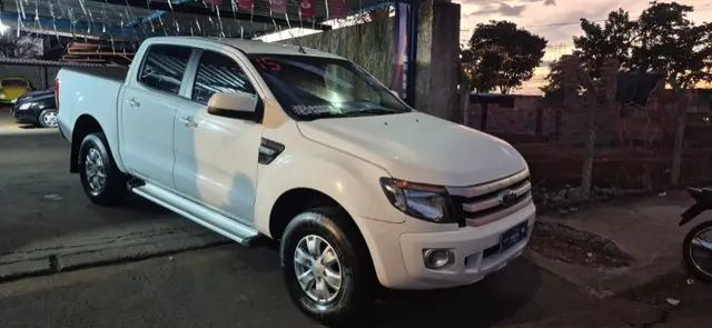 Carro Ford Ranger Cabine Dupla 2015 Ranger 2.5 XL CD 4x2 (Flex)
