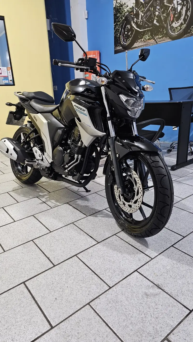 Yamaha Fazer 250 FZ25 250 ABS