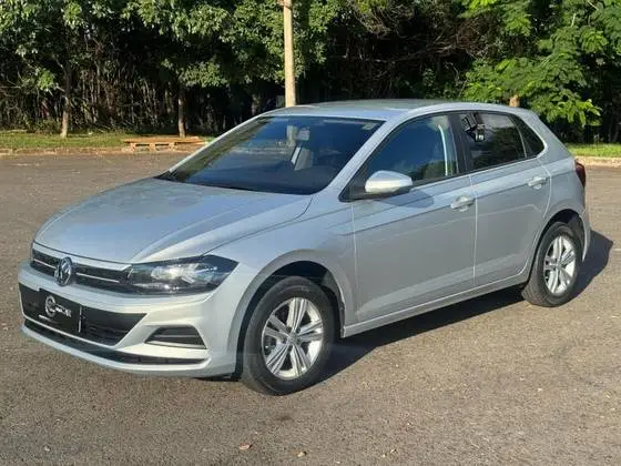 Volkswagen Polo 1.0 (Flex)
