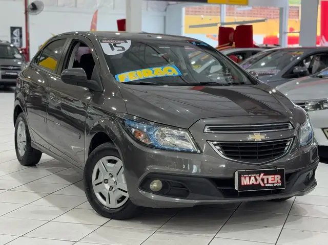 Carro Chevrolet Onix 2015 1.0 LT SPE/4