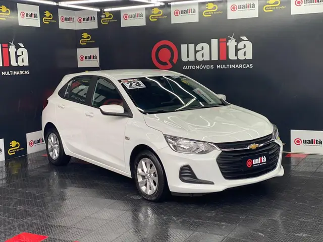 Carro Chevrolet Onix 2023 LT 1.0