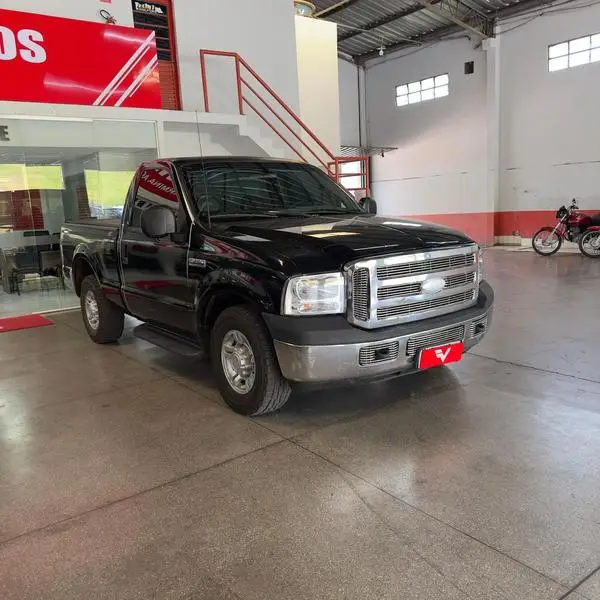 Ford F-250 XLT 4x2 3.9 (Cab Simples)