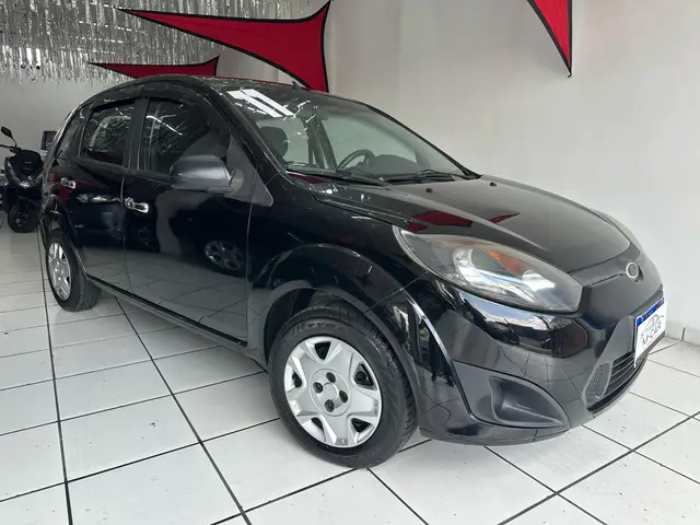 Carro Ford Fiesta Hatch 2011 1.0 (Flex)