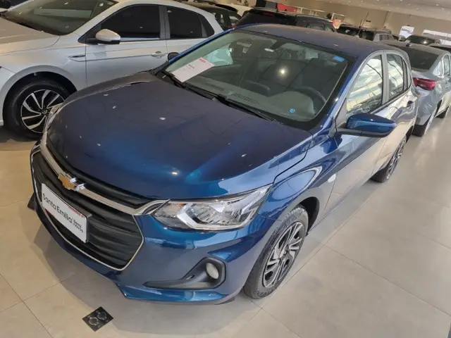 Carro Chevrolet Onix 2025 LT 1.0