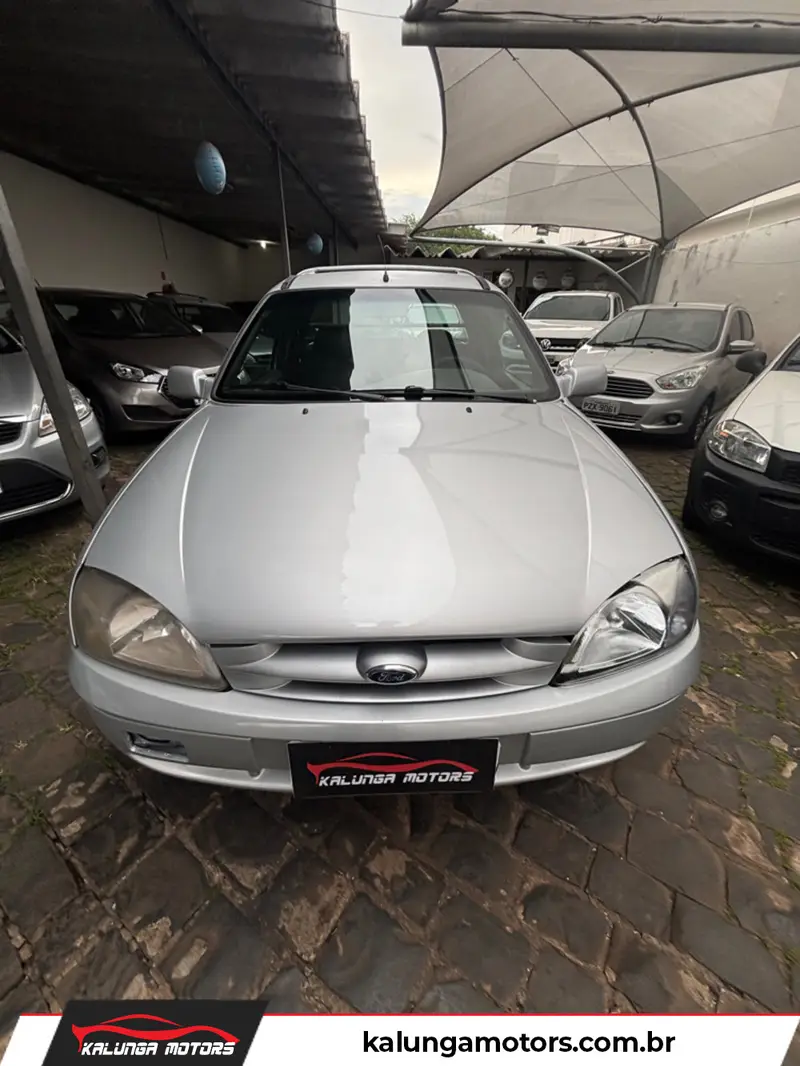 Ford Courier L 1.6 MPi (Cab Simples)