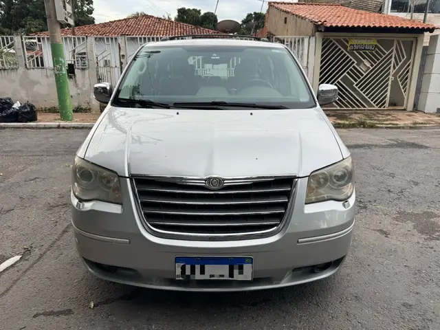 Carro Chrysler Town & Country 2008 3.8 V6