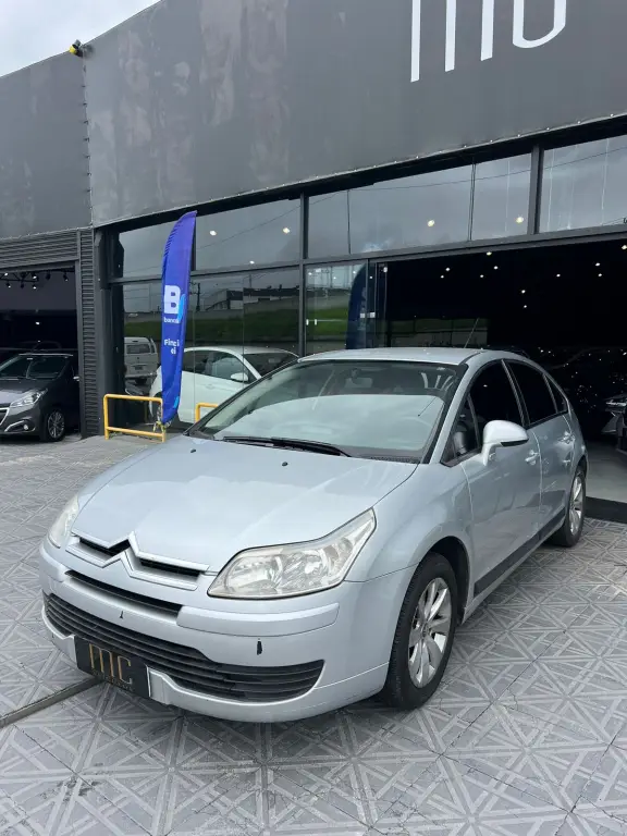 Citroën C4 GLX 2.0 (aut) (flex)