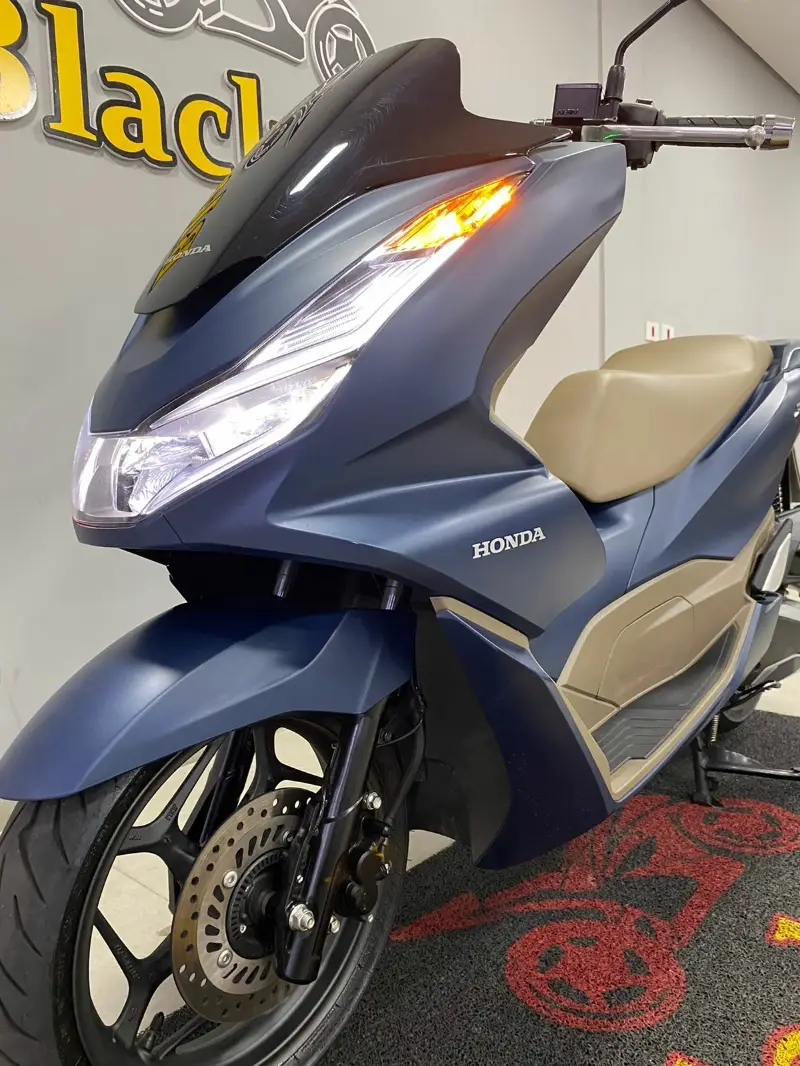 Honda PCX 160 DLX ABS