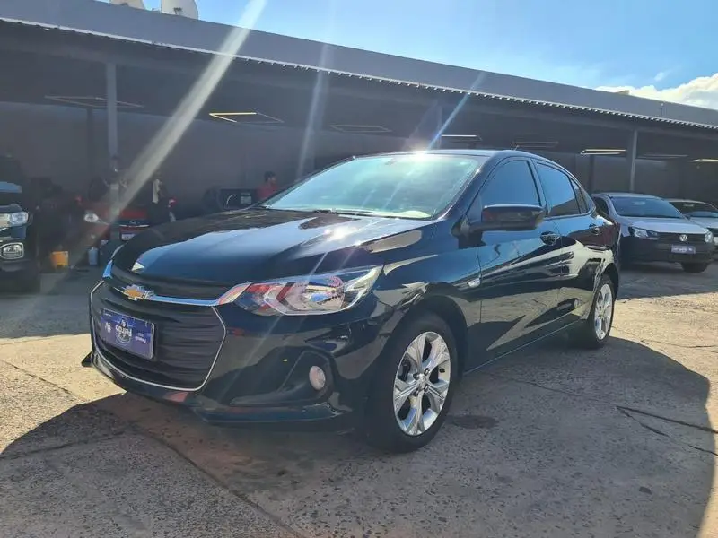 Chevrolet Onix Plus LT 1.0