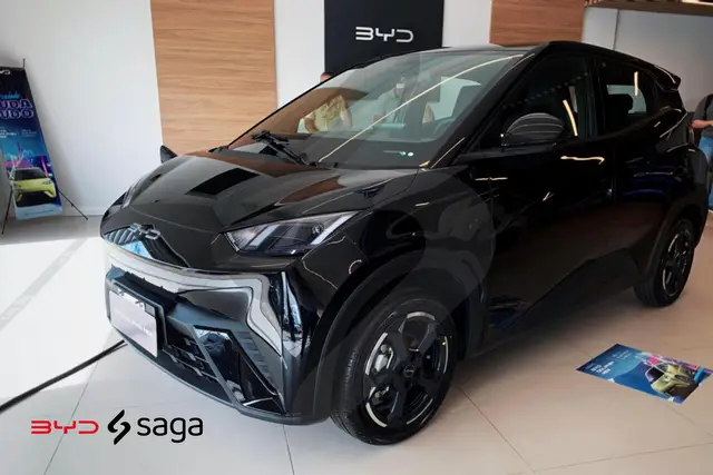 Carro BYD Dolphin Mini 2025 EV