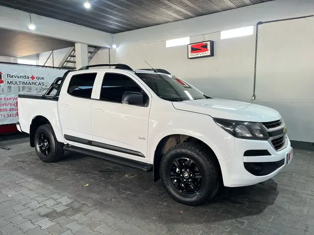 Carro Chevrolet S10 Cabine Dupla 2019 S10 2.8 CTDI LS 4WD (Cabine Dupla)