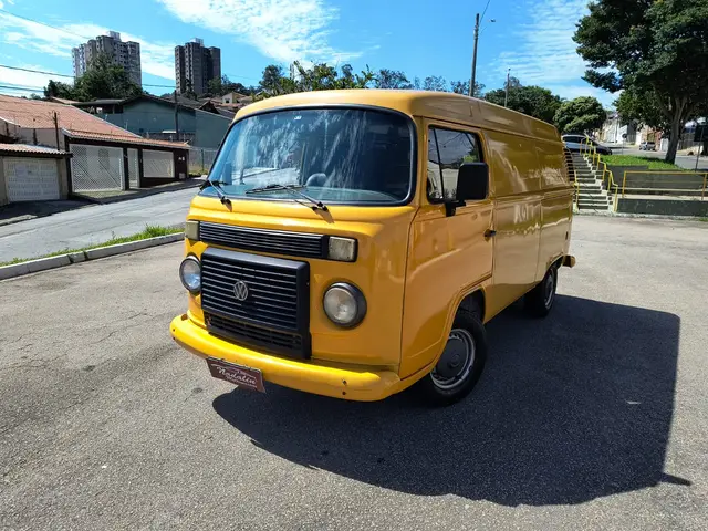 Carro Volkswagen Kombi Furgão 2009 1.4 (Flex)