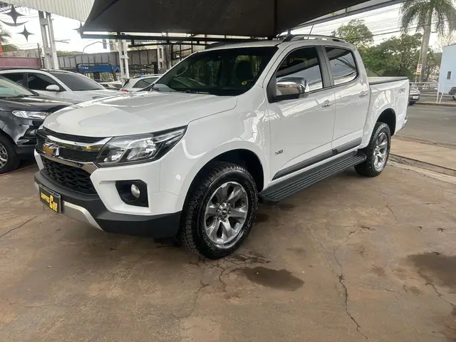 Carro Chevrolet S10 Cabine Dupla 2022 S10 2.8 CTDI LTZ 4WD (Cabine Dupla) (Aut)