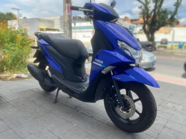 Moto Yamaha Fluo 2025 ABS