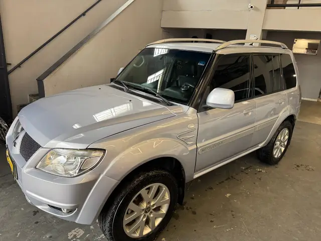Carro Mitsubishi Pajero TR4 2010 2.0/ 2.0 Flex 16V 4x4 Mec.