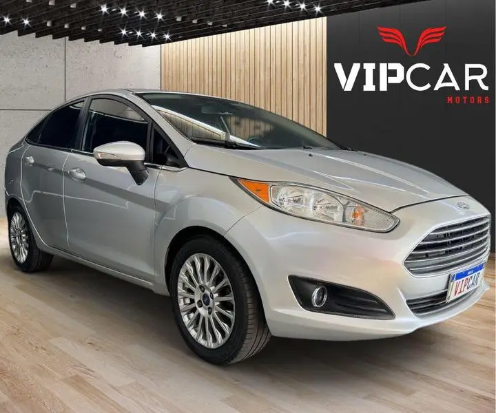 Ford New Fiesta Sedan 1.6 SE (Flex)