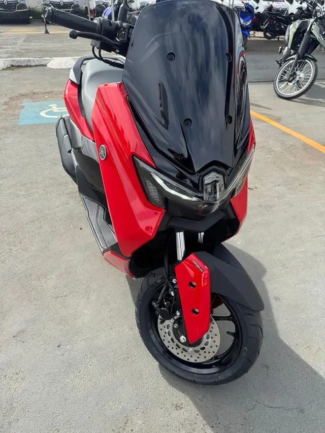 Carro Yamaha NMax 2025 Connected 160