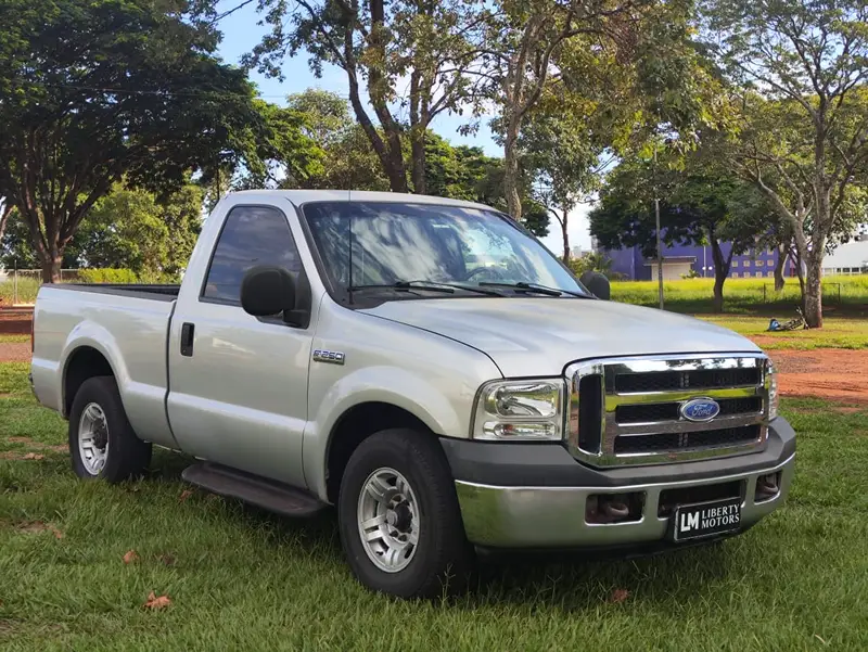 Ford F-250 XLT 4x2 3.9 (Cab Dupla)