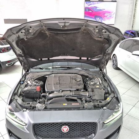 XE 2.0 R-Sport 250
