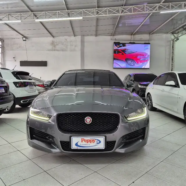 Carro Jaguar XE 2019 2.0 R-Sport 250