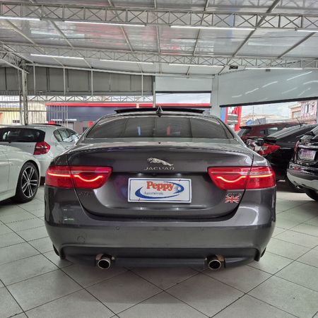XE 2.0 R-Sport 250